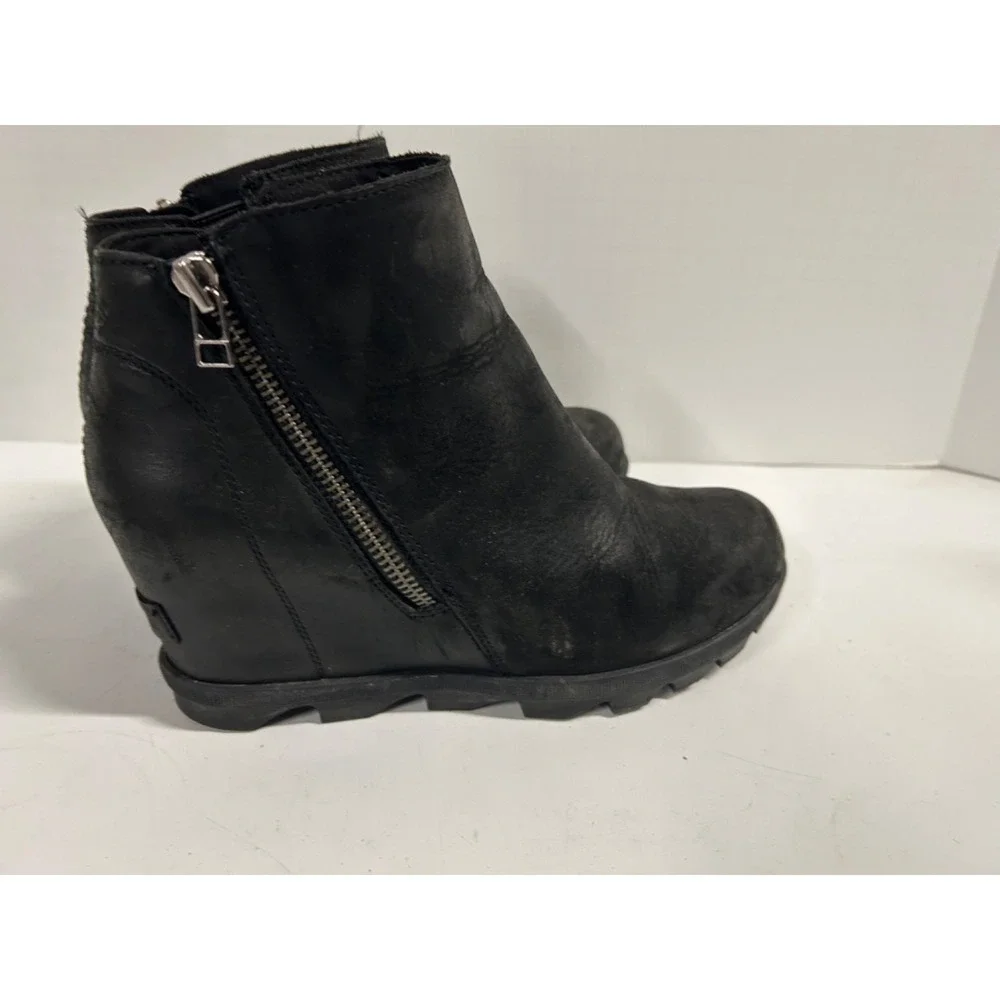 Women's SOREL Chelsea Wedge Water Proof Boots Ladies Sz 9‎ M